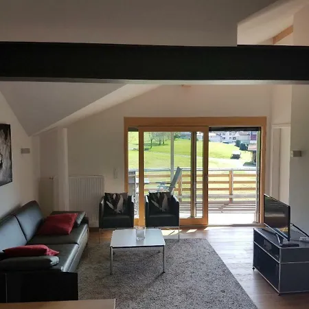 Chalet Hundle *
